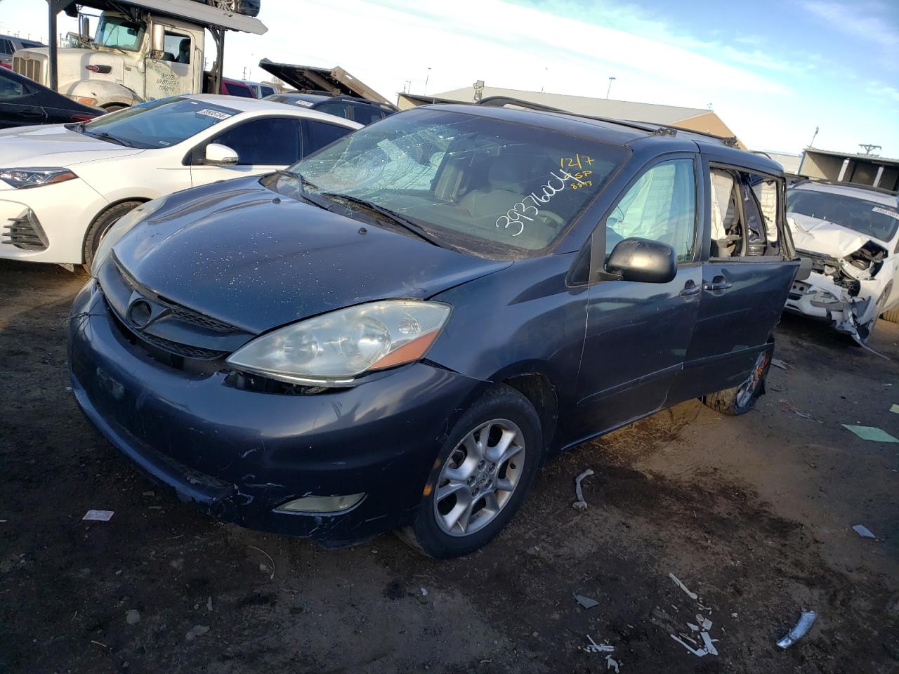 2006 Toyota Sienna VIN 5TDZA22CX6S570343