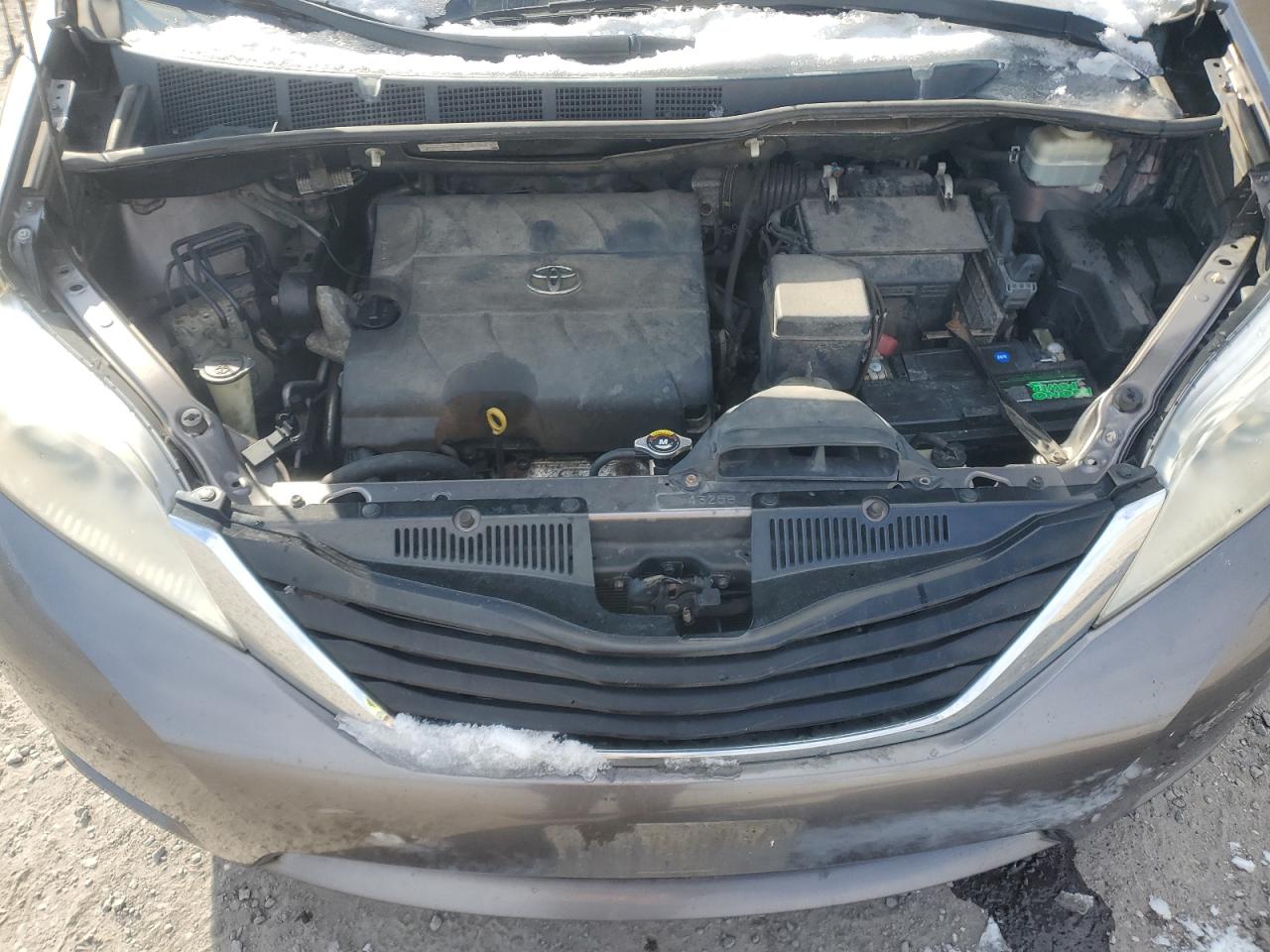 2013 Toyota Sienna VIN 5TDKK3DC5DS323357 Copart auction photo, mechanical / minor dent/scratches damage thumbnail 12