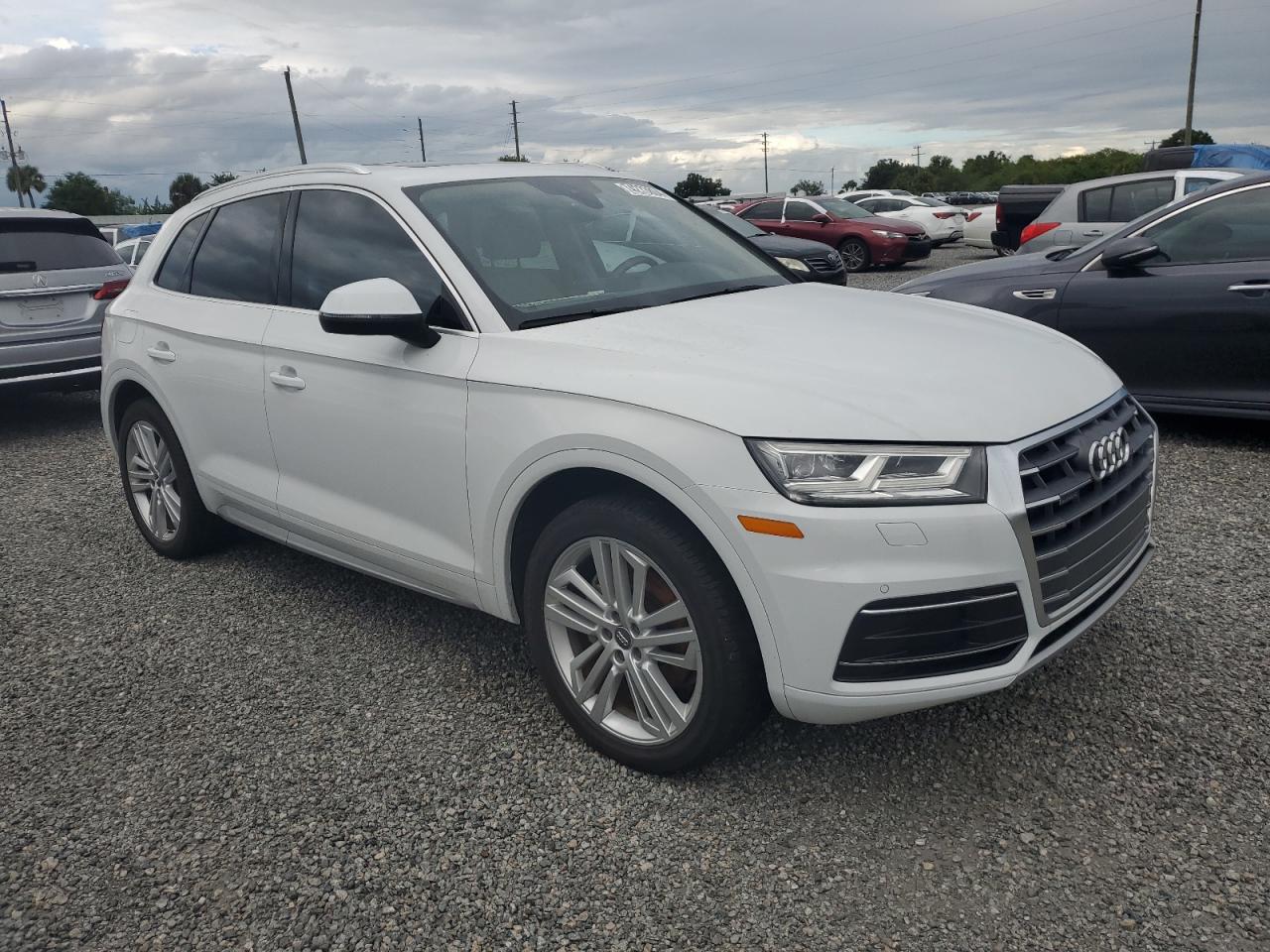 2019 Audi Q5 VIN WA1BNAFY5K2101047 Copart auction photo, water/flood damage thumbnail 4