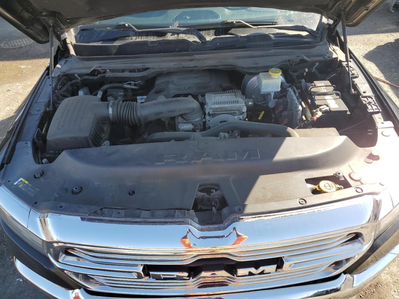 2020 RAM 1500 VIN 1C6SRFDTXLN142456 Copart auction photo, rear end damage thumbnail 11