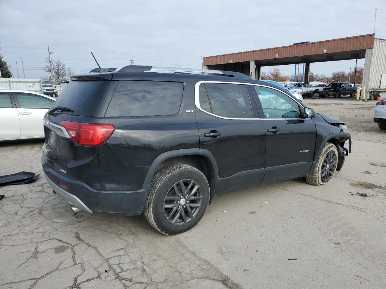 2018 GMC Acadia VIN 1GKKNULS3JZ147395 Copart auction photo, side / front end damage thumbnail 3