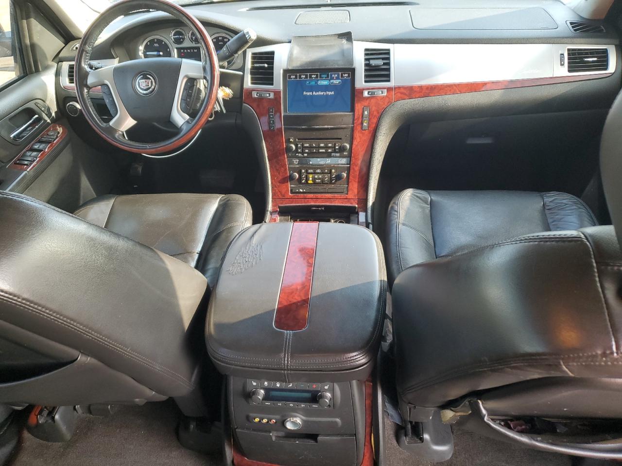 2011 Cadillac Escalade VIN 1GYS3AEF4BR161964 Copart auction photo, rear end / front end damage thumbnail 8