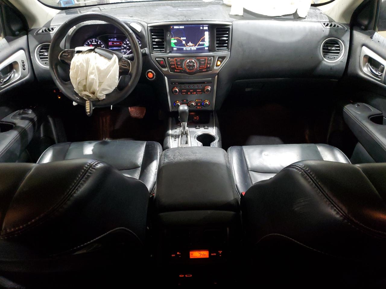 2020 Nissan Pathfinder VIN 5N1DR2CM9LC592417 Copart auction photo, front end / minor dent/scratches damage thumbnail 8