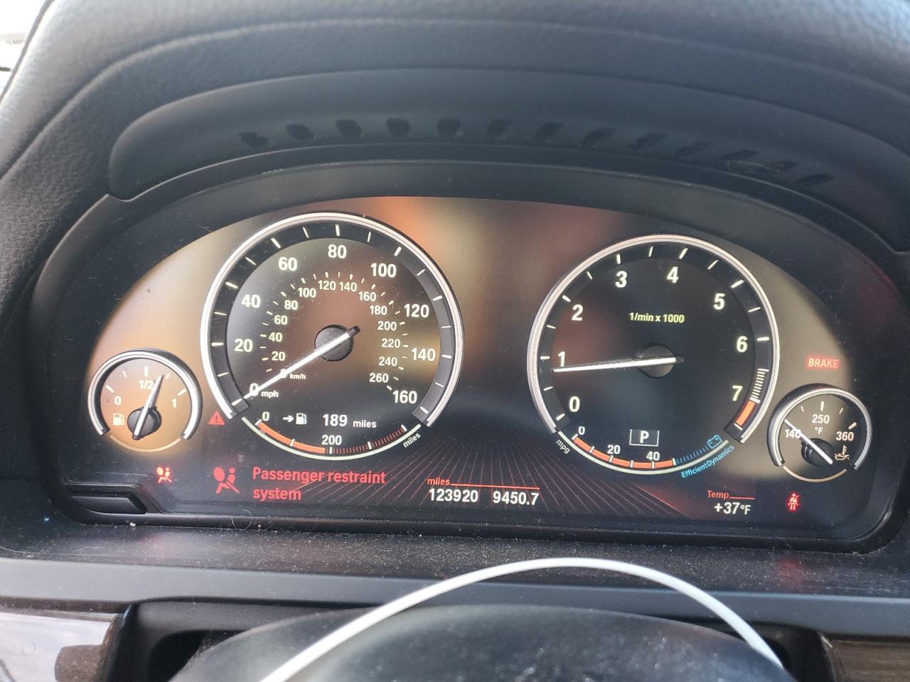 2012 BMW 7er VIN WBAKC8C57CC435488 Copart auction photo, minor dent/scratches damage thumbnail 9