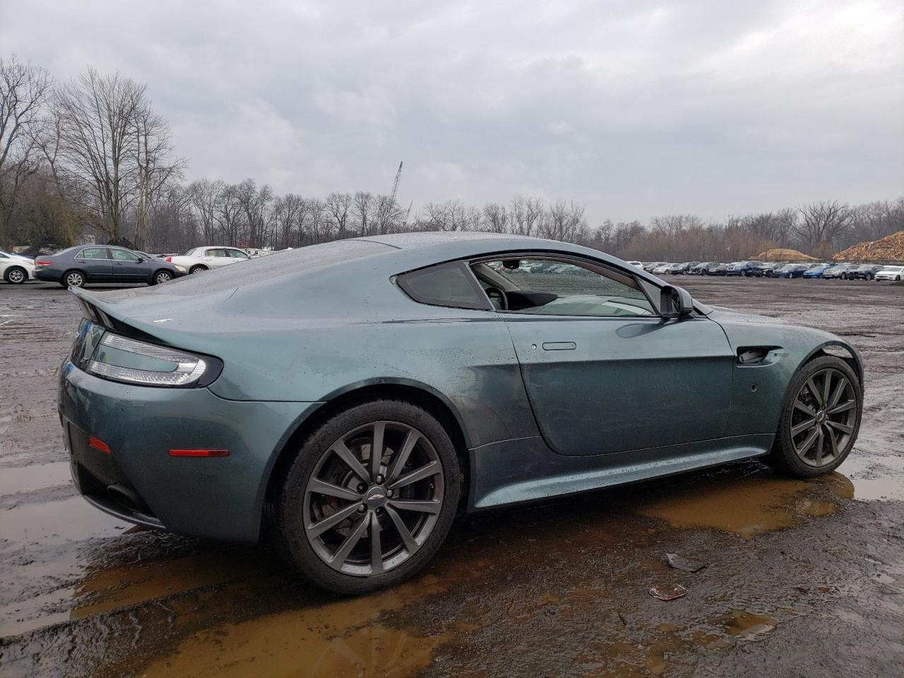 2015 Aston Martin Vantage VIN SCFEKBAL2FGC19020 Copart auction photo, front end / mechanical damage thumbnail 3