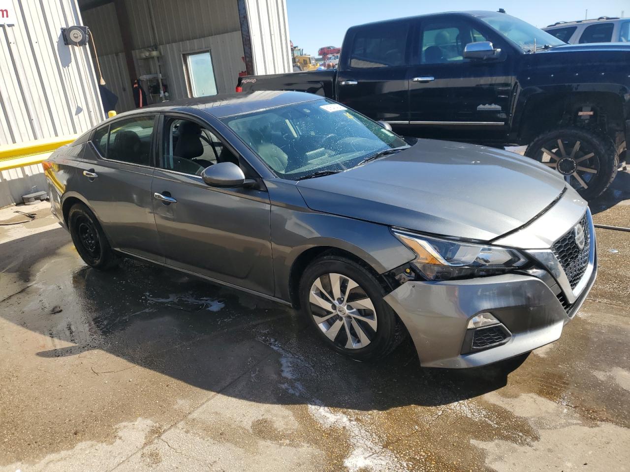 2020 Nissan Altima VIN 1N4BL4BV0LC163790 Copart auction photo, front end damage thumbnail 4