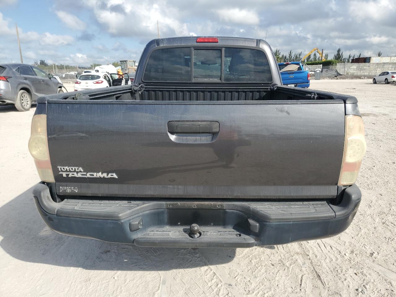 2012 Toyota Tacoma VIN 5TFTX4CN1CX014816 Copart auction photo, front end / minor dent/scratches damage thumbnail 6