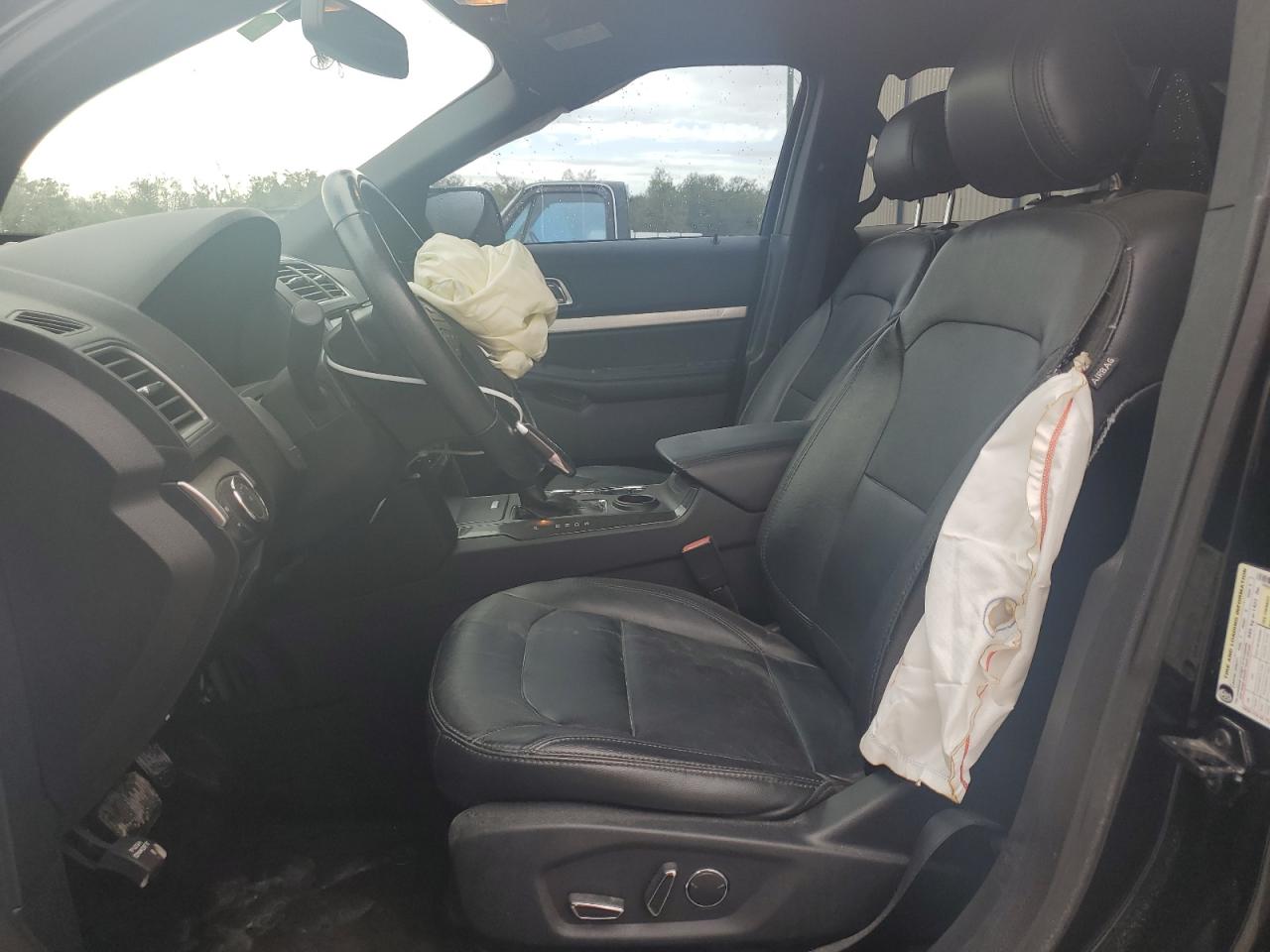2017 Ford Explorer VIN 1FM5K7DHXHGC08720 Copart auction photo, side / front end damage thumbnail 7