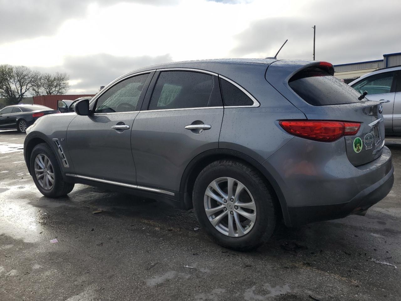 2017 Infiniti QX70 VIN JN8CS1MW0HM414772 Copart auction photo, minor dent/scratches damage thumbnail 2