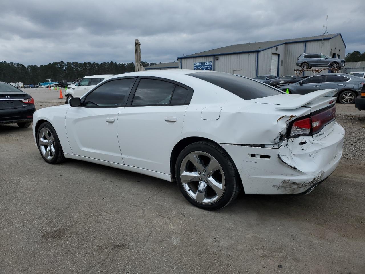 2014 Dodge Charger VIN 2C3CDXHG3EH199211 Copart auction photo, rear end / minor dent/scratches damage thumbnail 2