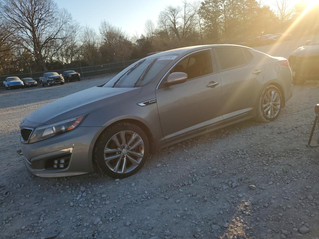 2014 KIA Optima VIN 5XXGR4A68EG310496