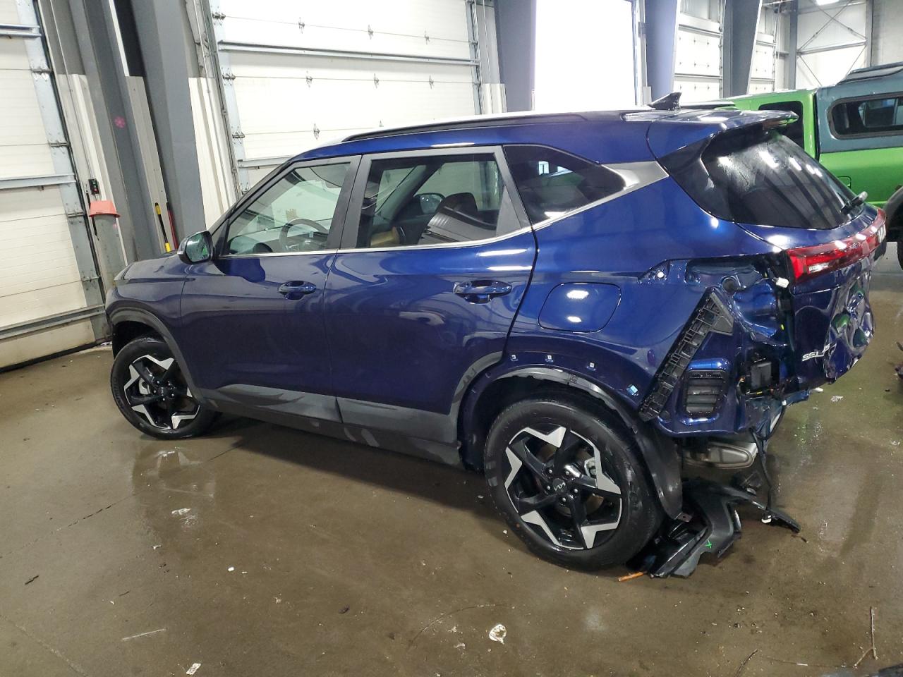 2024 KIA Seltos VIN KNDERCAA2R7505689 Copart auction photo, rear end / front end damage thumbnail 2