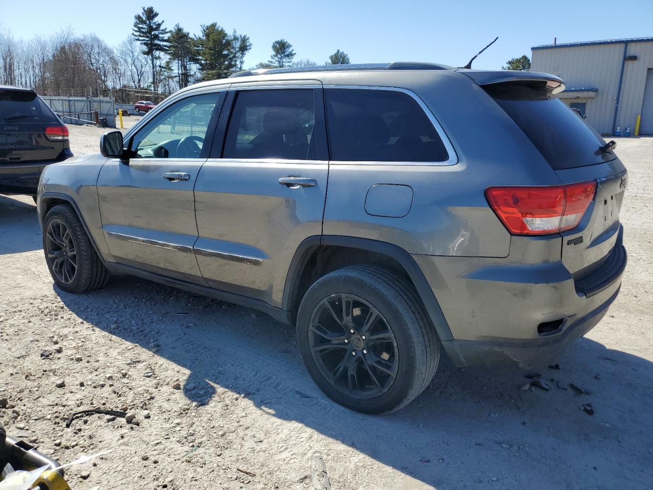 2012 Jeep Grand Cherokee VIN 1C4RJFAG0CC267581 Copart auction photo, rear end damage thumbnail 2