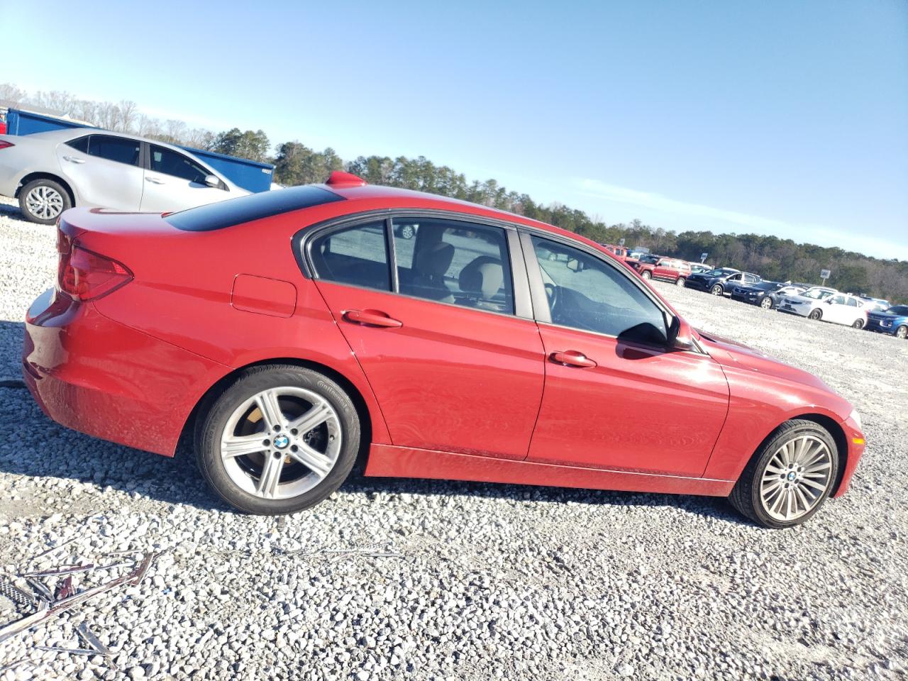 2015 BMW 3er VIN WBA3A5G51FNS85731 Copart auction photo, minor dent/scratches damage thumbnail 3