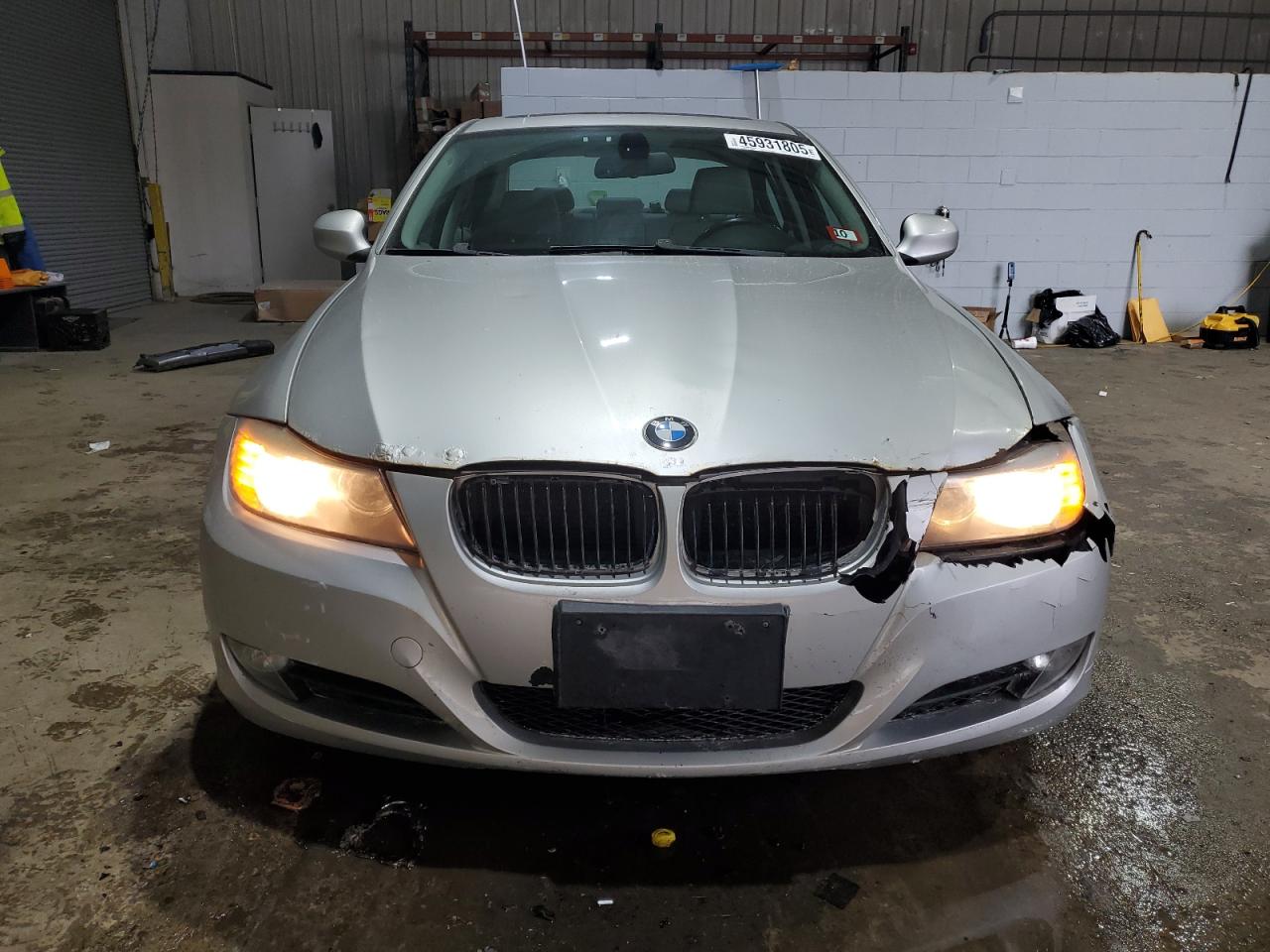 2009 BMW 3er VIN WBAPK73529A464629 Copart auction photo, front end / minor dent/scratches damage thumbnail 5