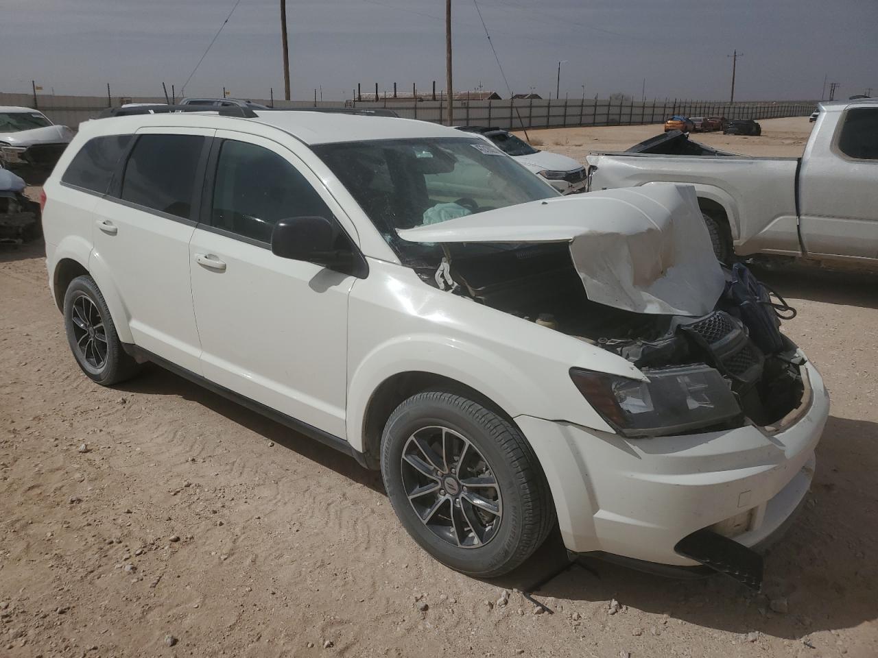 2018 Dodge Journey VIN 3C4PDCAB1JT534195 Copart auction photo, front end / minor dent/scratches damage thumbnail 4