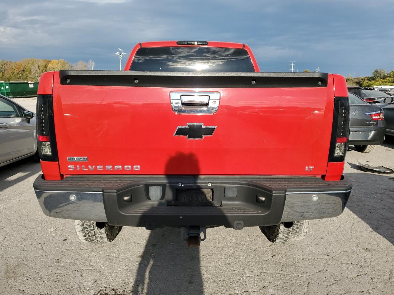2011 Chevrolet Silverado VIN 1GCRKSE36BZ396448 Copart auction photo, front end damage thumbnail 6