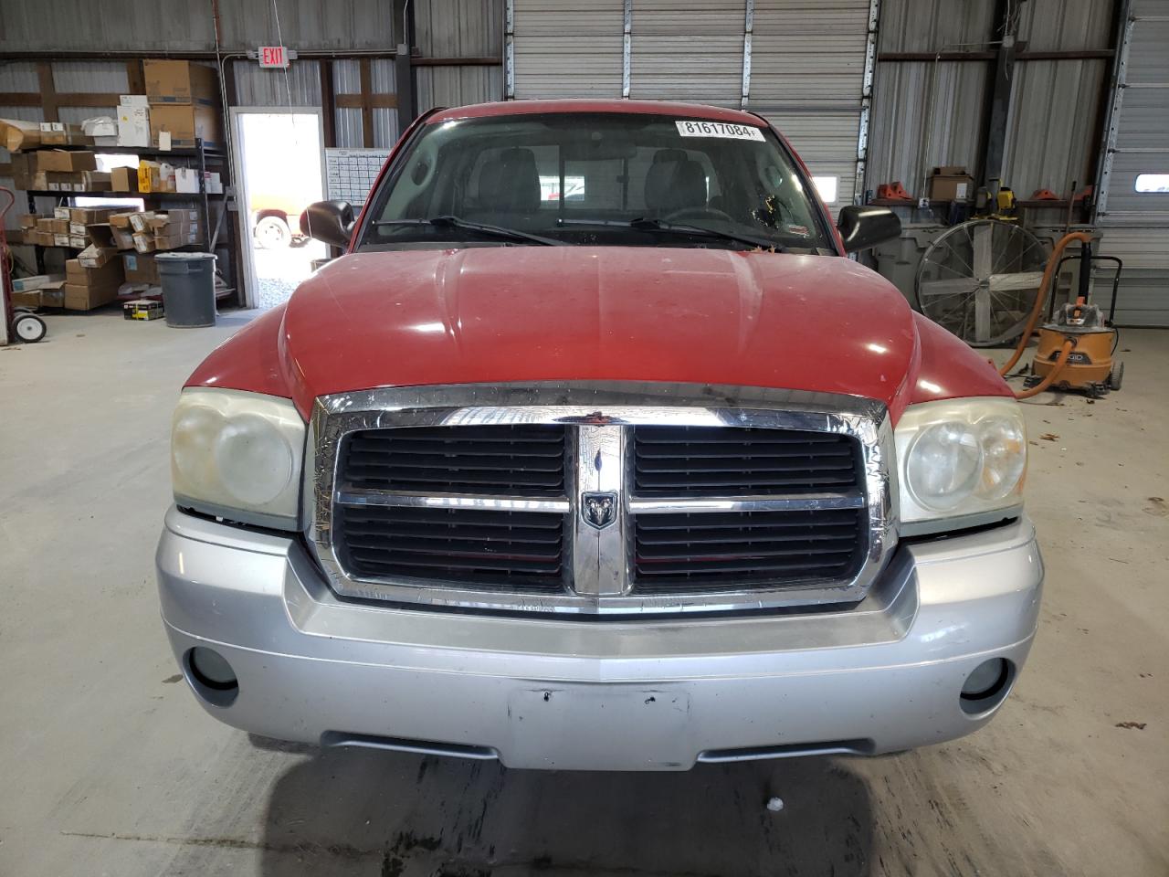 2005 Dodge Dakota VIN 1D7HW42N65S230760 Copart auction photo, side / minor dent/scratches damage thumbnail 5