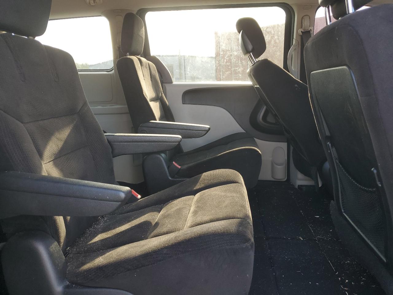 2014 Dodge Caravan VIN 2C4RDGCG8ER267204 Copart auction photo, front end / side damage thumbnail 11