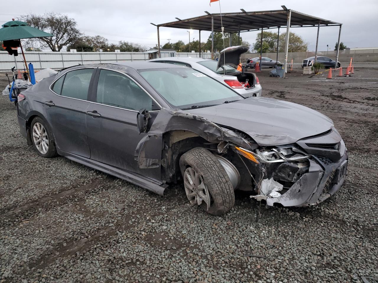 2019 Toyota Camry VIN 4T1B11HK4KU218774 Copart auction photo, rollover damage thumbnail 4
