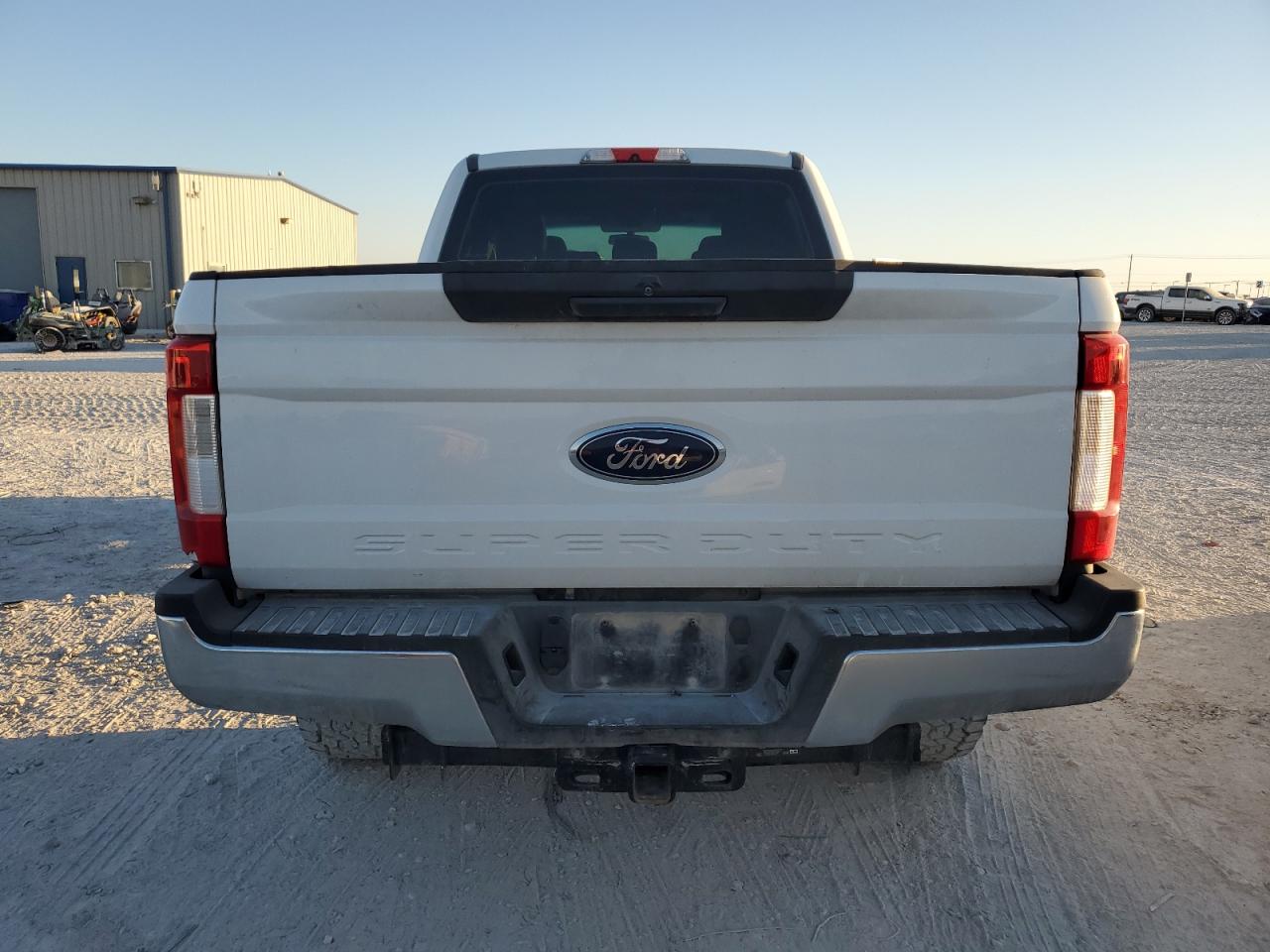 2019 Ford F250 VIN 1FT7W2BT6KED85134 Copart auction photo, front end / mechanical damage thumbnail 6