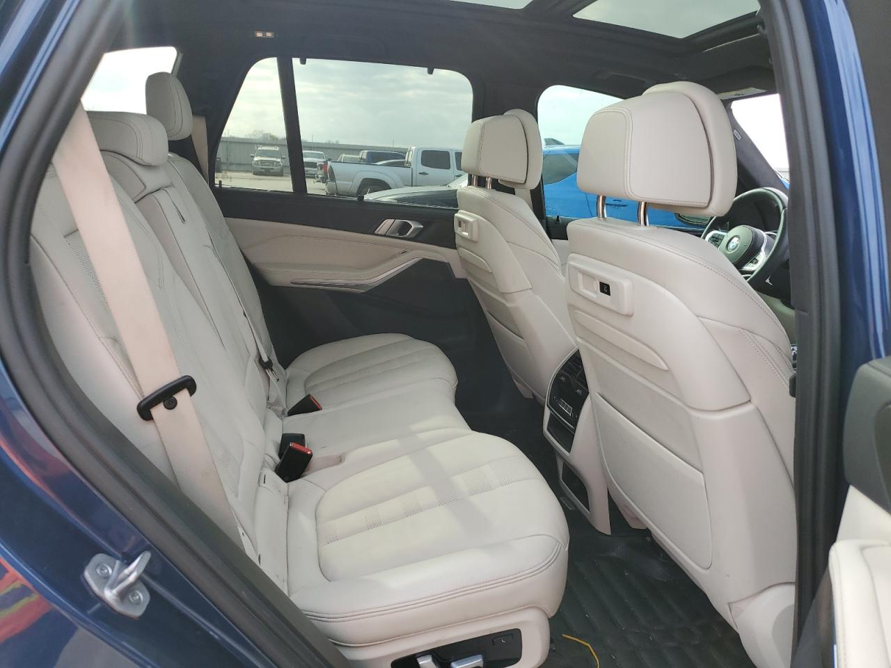 2022 BMW X5 VIN 5UXCR6C02N9K18315 Copart auction photo, hail damage thumbnail 11