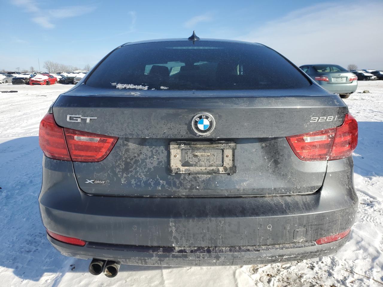 2016 BMW 3er VIN WBA8Z5C58GG501925 Copart auction photo, side / mechanical damage thumbnail 6