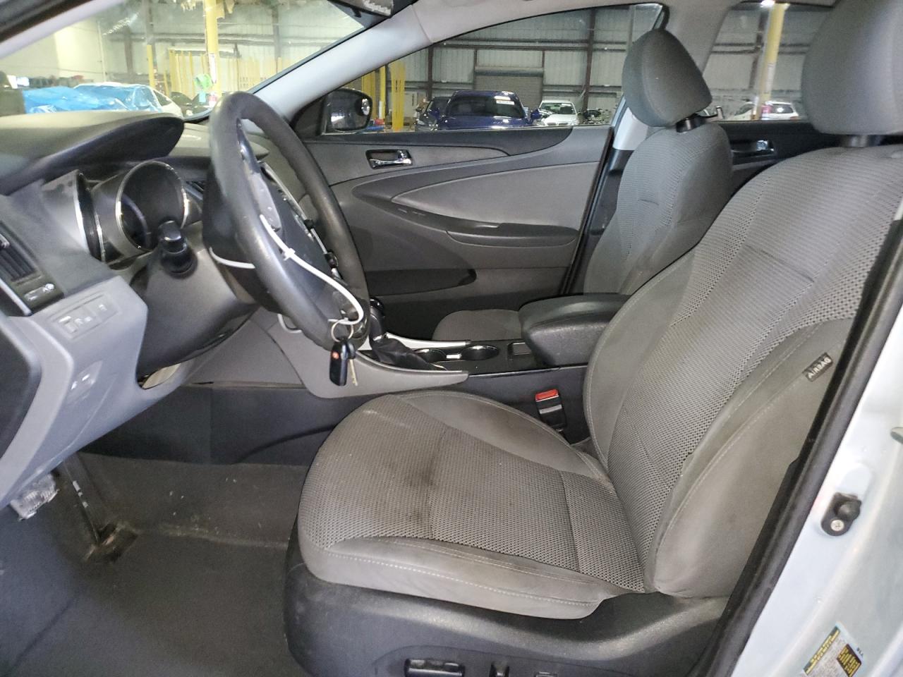 2011 Hyundai Sonata VIN 5NPEB4AC2BH145305 Copart auction photo, front end / side damage thumbnail 7