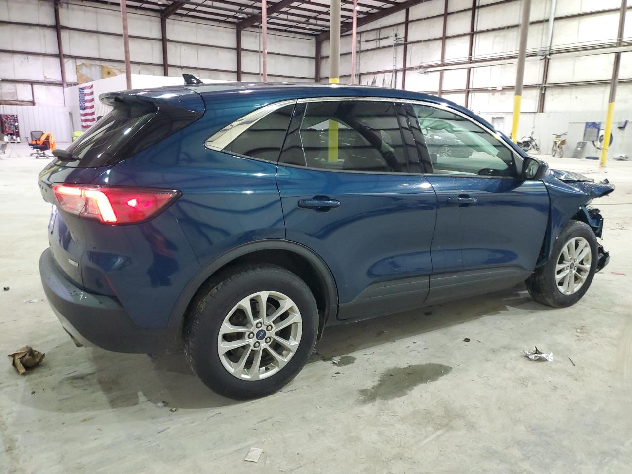 2020 Ford Escape VIN 1FMCU9G67LUA44442 Copart auction photo, front end damage thumbnail 3