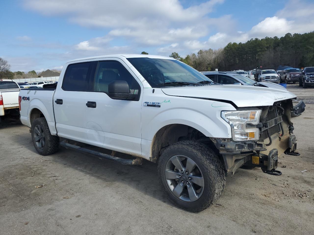 2017 Ford F-150 VIN 1FTEW1EF9HKD31389 Copart auction photo, front end / side damage thumbnail 4