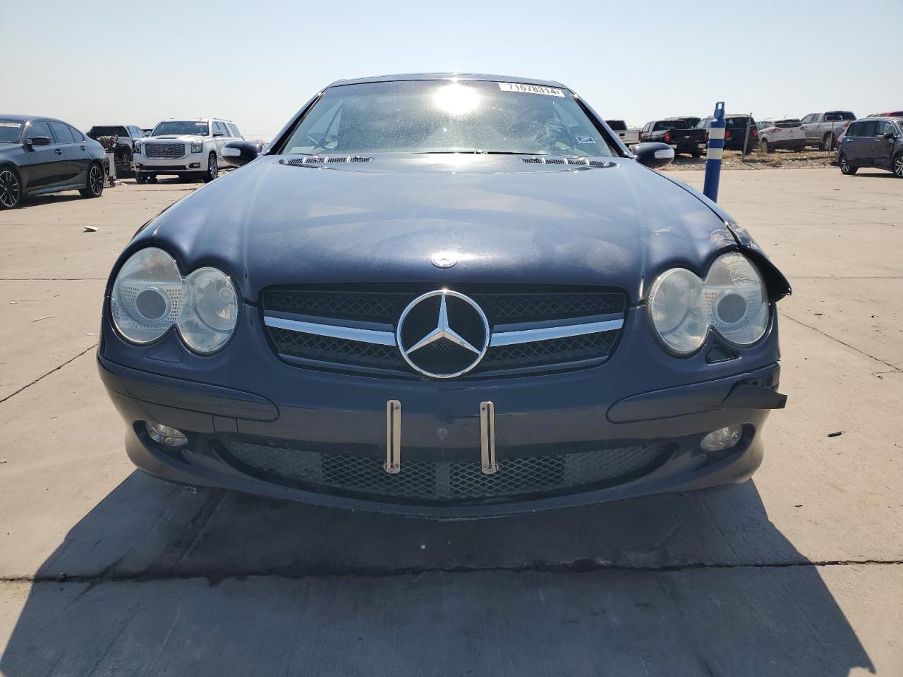 2004 Mercedes-Benz SL-klasse VIN WDBSK75F34F080615 Copart auction photo, side damage thumbnail 5