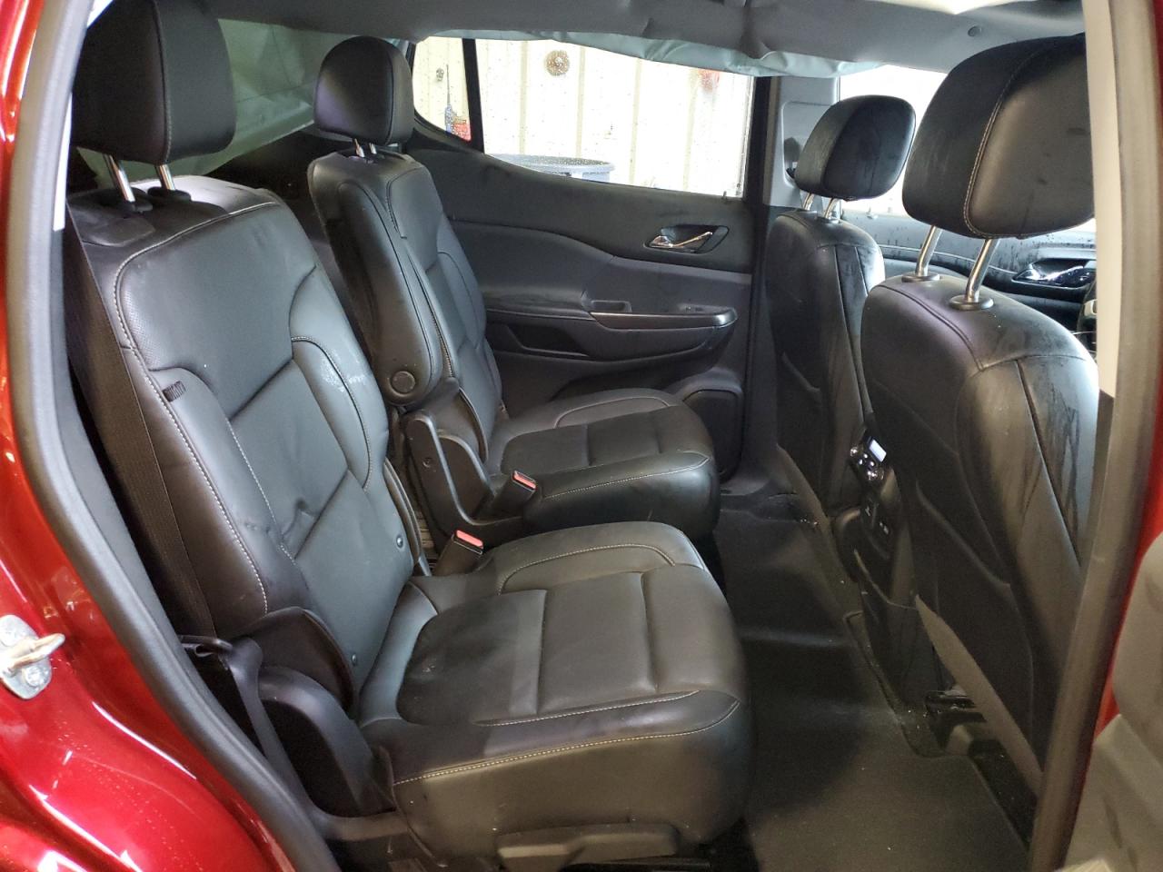 2021 GMC Acadia VIN 1GKKNMLSXMZ118383 Copart auction photo, front end / minor dent/scratches damage thumbnail 11
