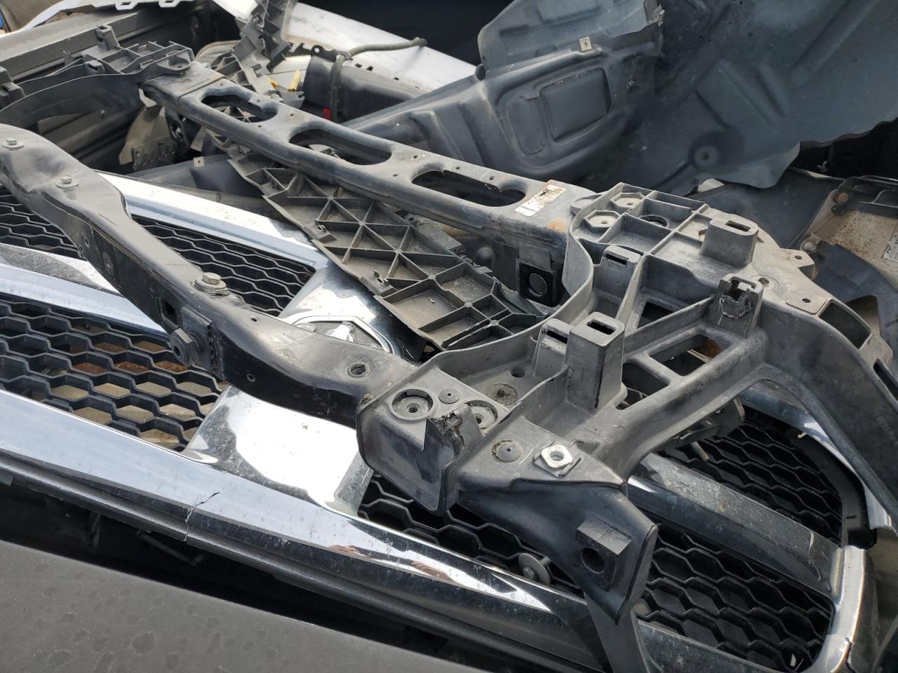 2013 RAM 1500 VIN 1C6RR7LT1DS615511 Copart auction photo, front end / side damage thumbnail 12