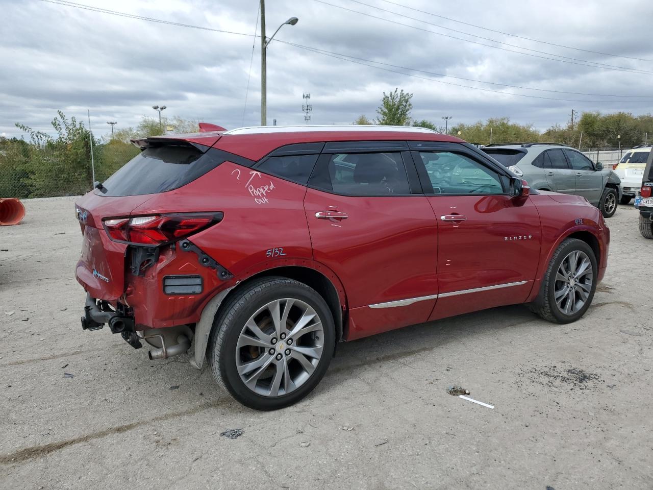 2021 Chevrolet Blazer VIN 3GNKBLRS0MS541080 Copart auction photo, rear end / minor dent/scratches damage thumbnail 3