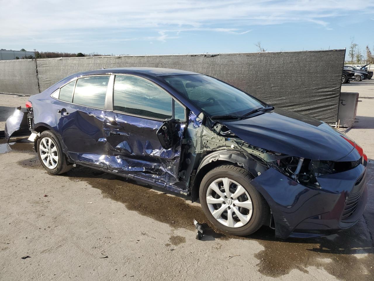 2024 Toyota Corolla VIN 5YFB4MDE0RP117641 Copart auction photo, side / front end damage thumbnail 4