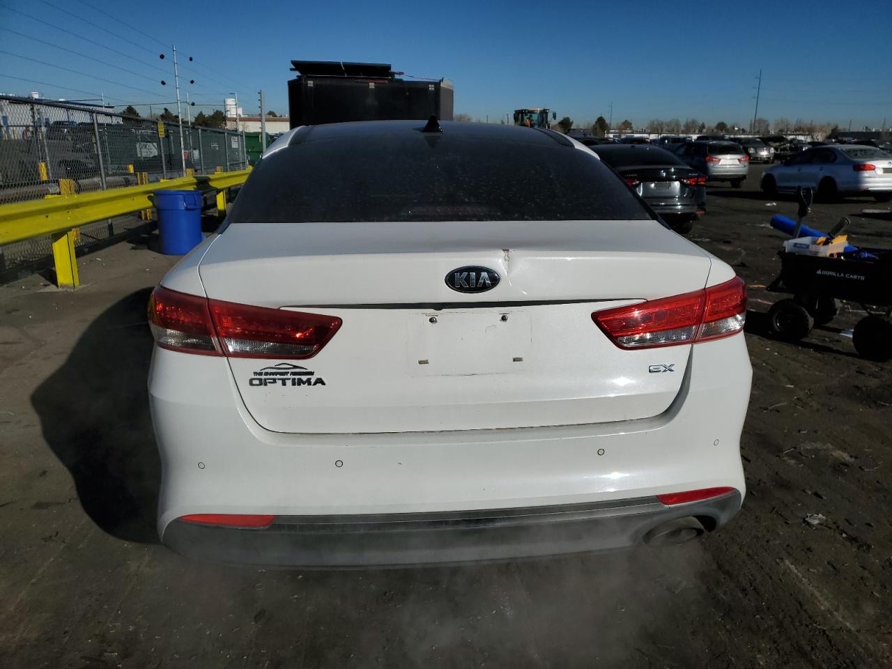 2018 KIA Optima VIN 5XXGU4L3XJG234534 Copart auction photo, front end damage thumbnail 6