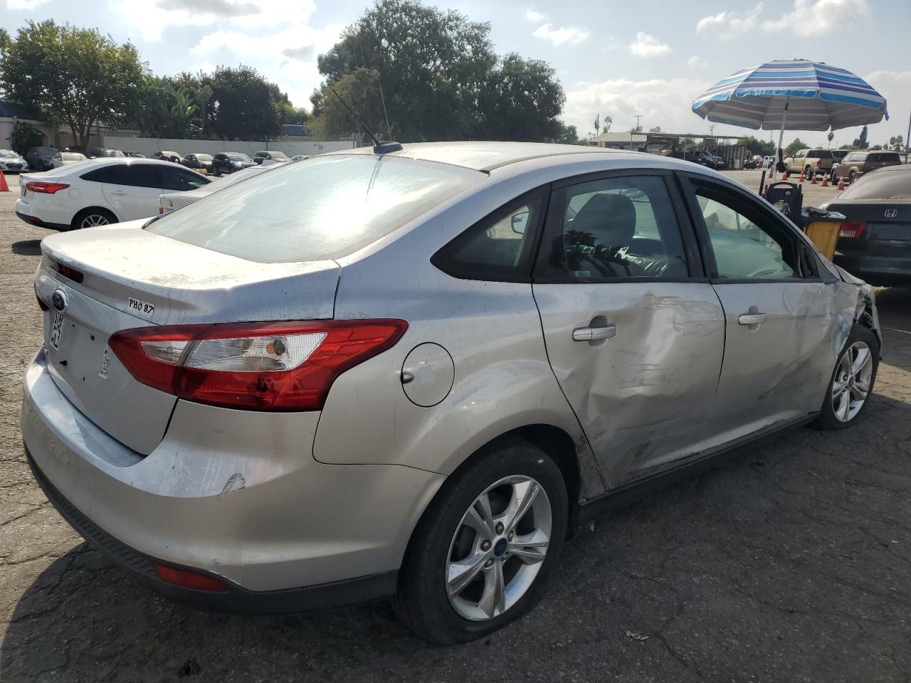 2013 Ford Focus VIN 1FADP3F2XDL213197 Copart auction photo, front end / side damage thumbnail 3