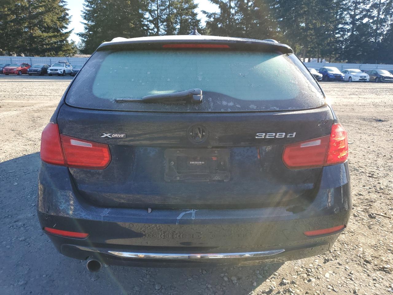 2015 BMW 3er VIN WBA3K5C59FK547418 Copart auction photo, undercarriage / side damage thumbnail 6