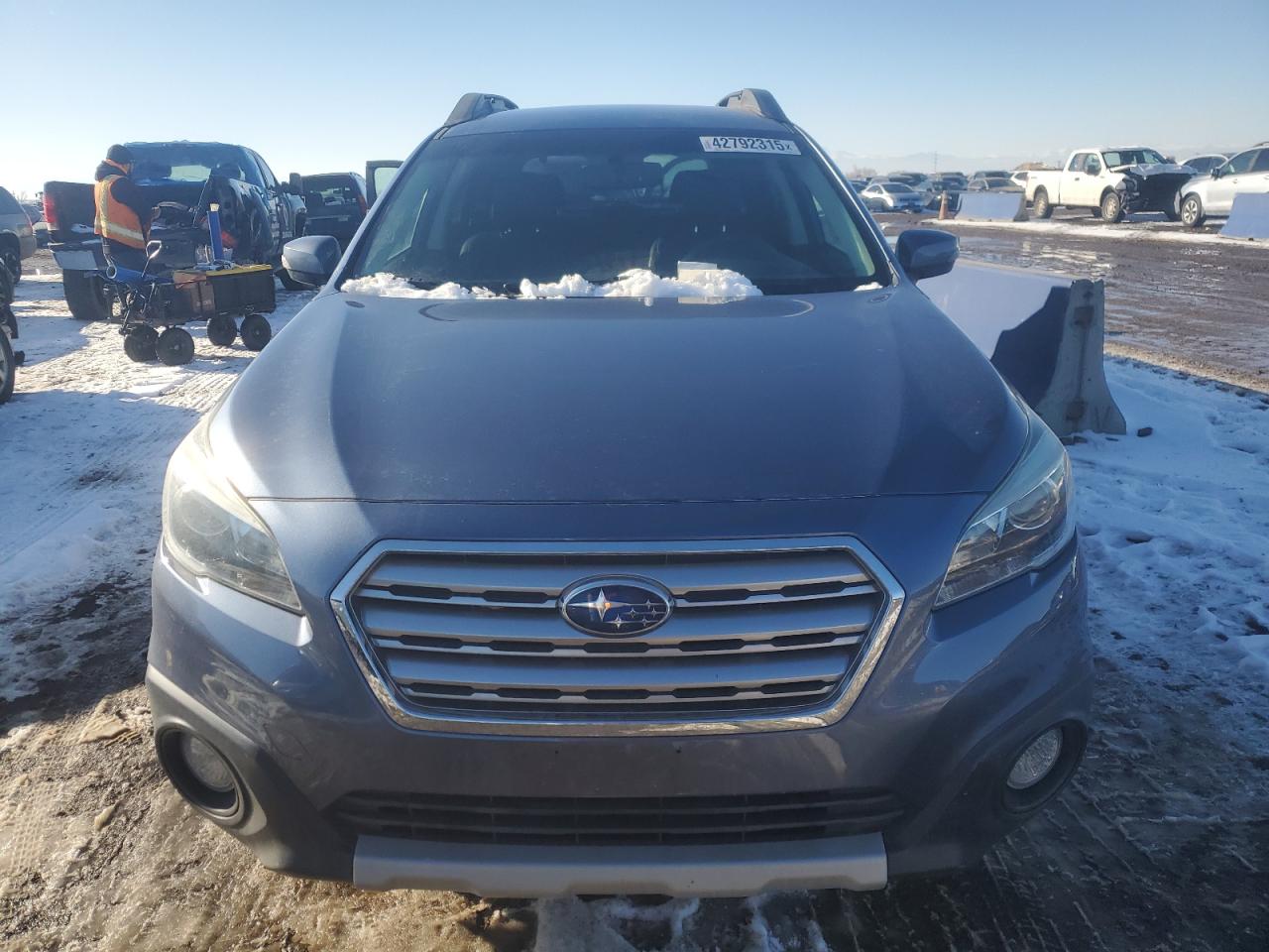 2015 Subaru Outback VIN 4S4BSBJC7F3201985 Copart auction photo, rear end damage thumbnail 5