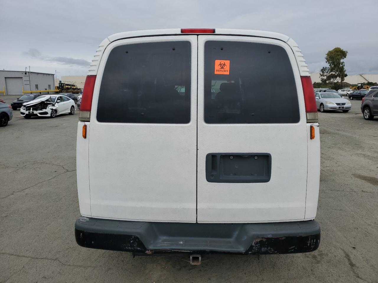 1999 GMC Savana VIN 1GDFG15R8X1022959 Copart auction photo, vandalism damage thumbnail 6