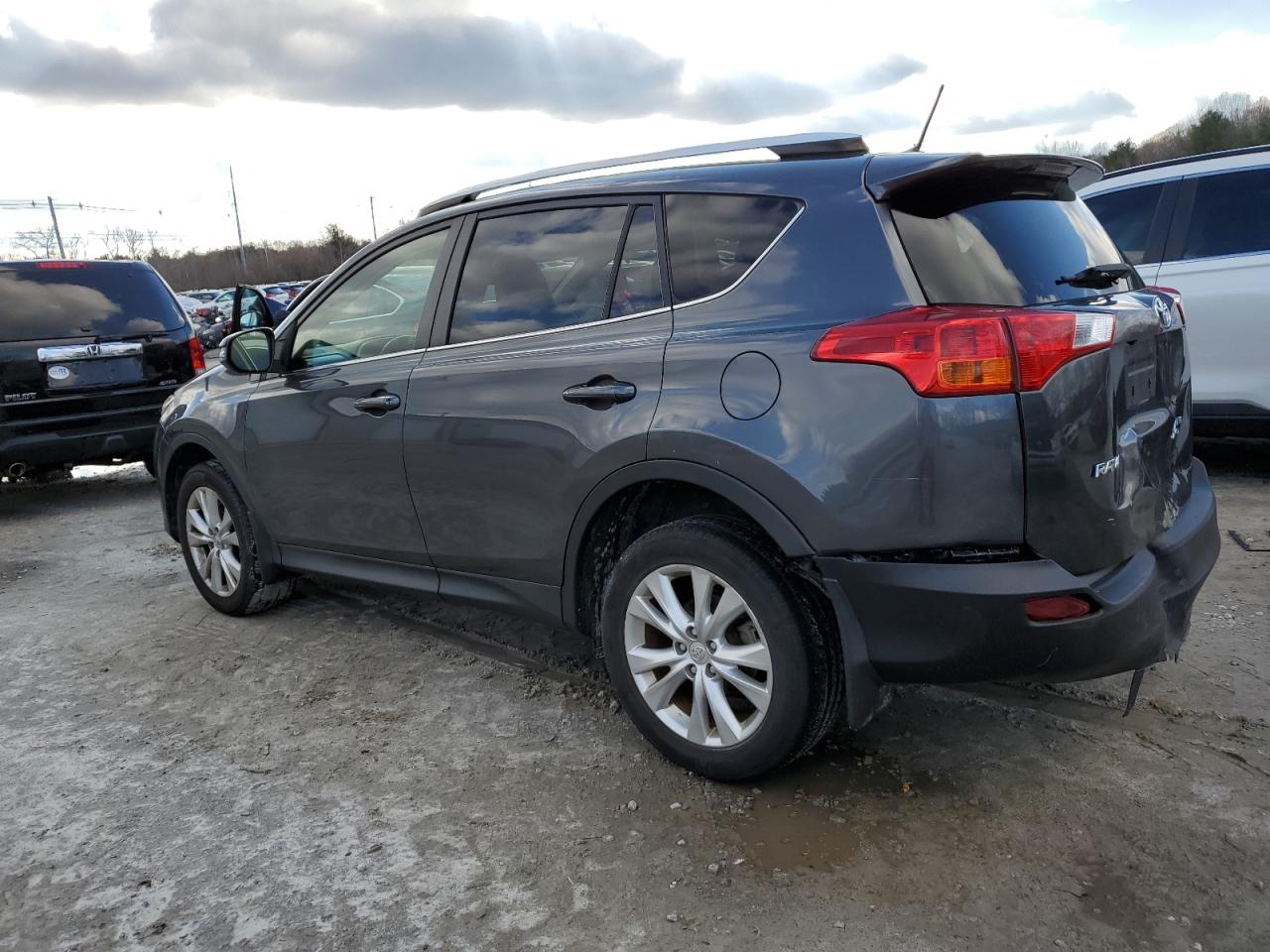 2015 Toyota RAV 4 VIN JTMDFREVXFD150613 Copart auction photo, rear end damage thumbnail 2