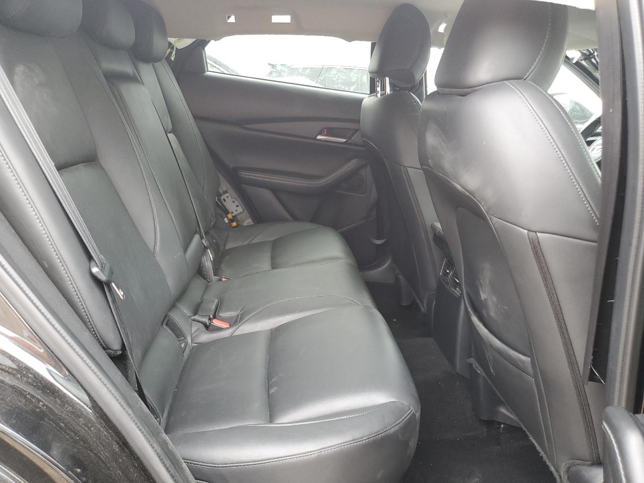 2021 Mazda CX-30 VIN 3MVDMABL6MM242523 Copart auction photo, rear end / minor dent/scratches damage thumbnail 11
