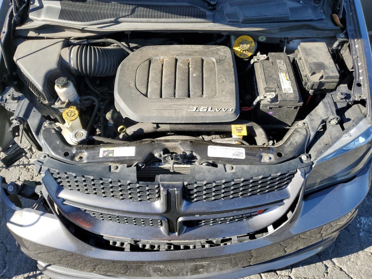 2018 Dodge Caravan VIN 2C4RDGEGXJR219467 Copart auction photo, front end / side damage thumbnail 12