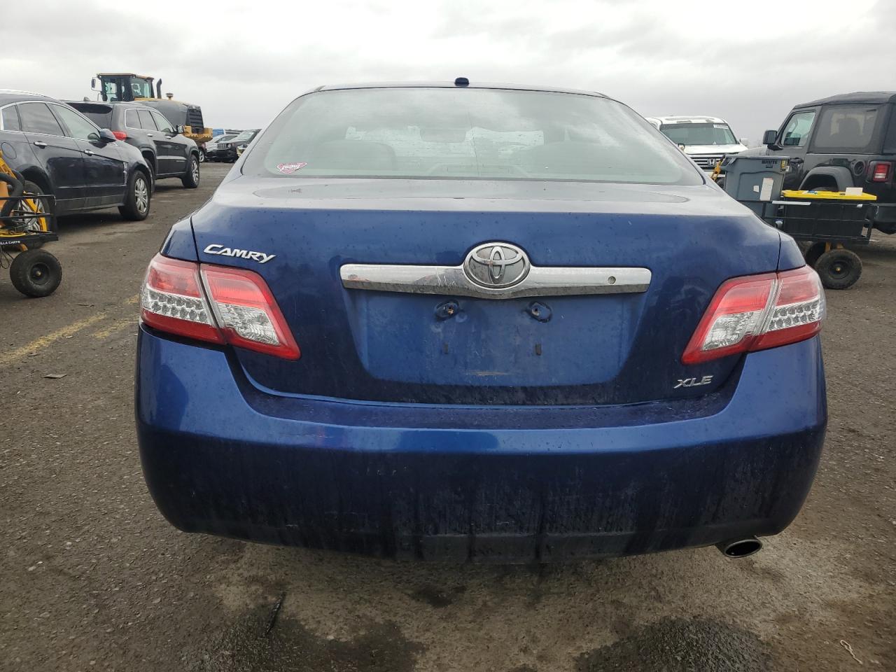 2011 Toyota Camry VIN 4T1BF3EK2BU707028 Copart auction photo, front end / rear end damage thumbnail 6
