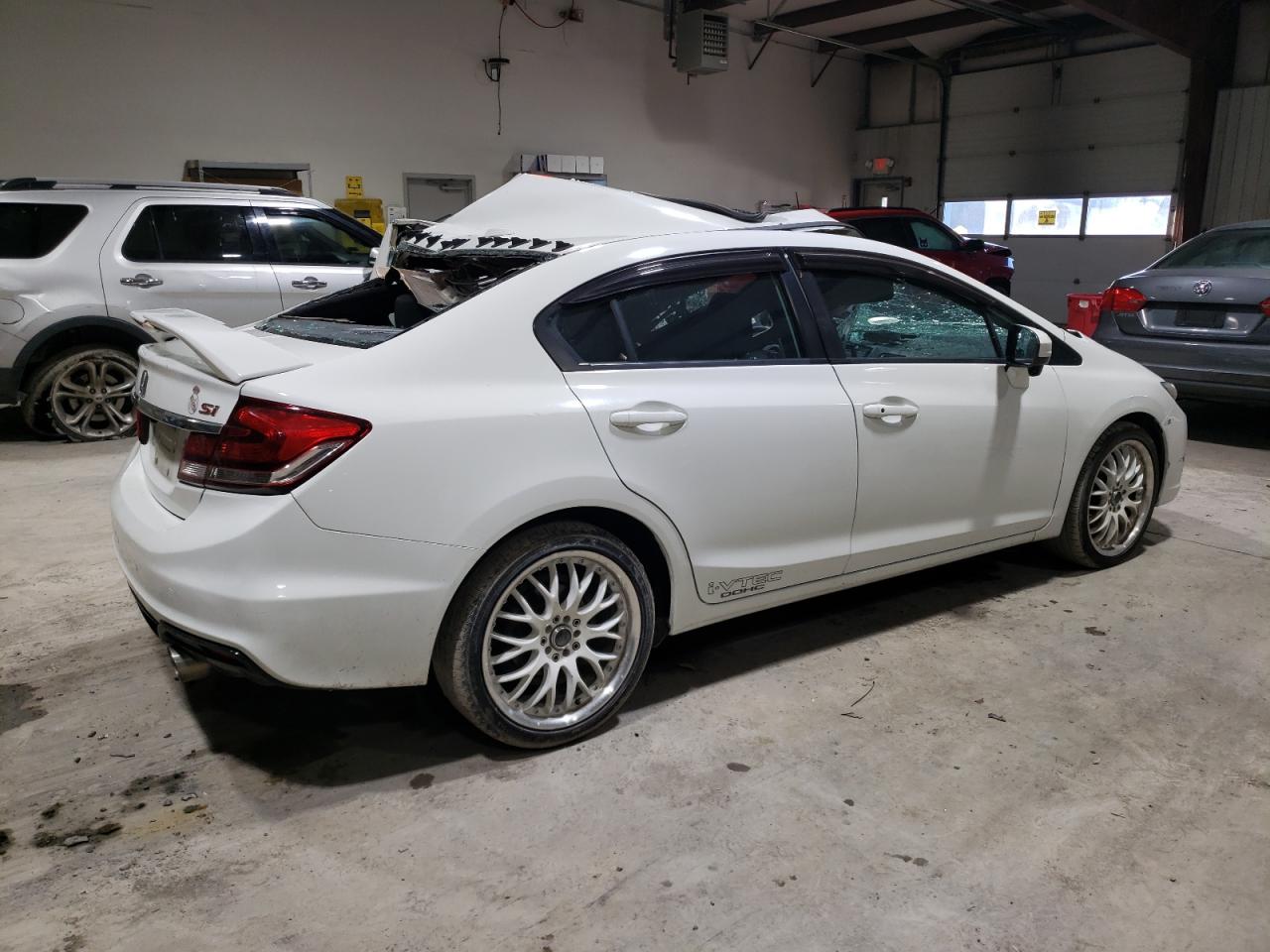 2015 Honda Civic VIN 2HGFB6E55FH700789 Copart auction photo, all over damage thumbnail 3