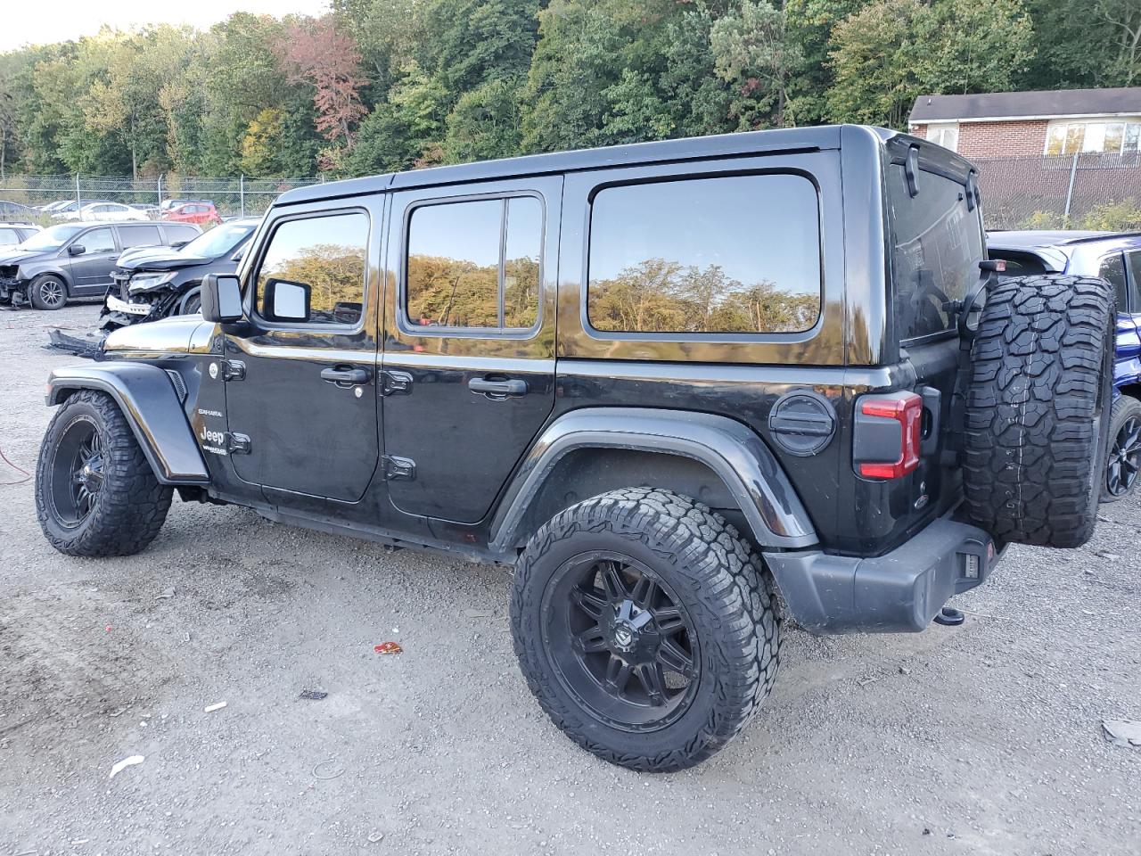 2020 Jeep Wrangler VIN 1C4HJXEN9LW219232 Copart auction photo, front end damage thumbnail 2