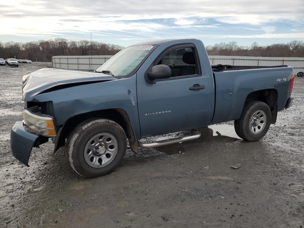 2011 Chevrolet Silverado VIN 1GCNKPEX5BZ251738