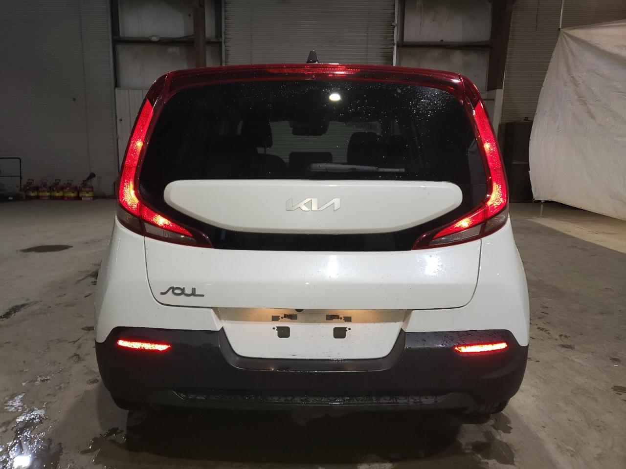 2022 KIA Soul VIN KNDJ23AU5N7832711 Copart auction photo, normal wear damage thumbnail 6