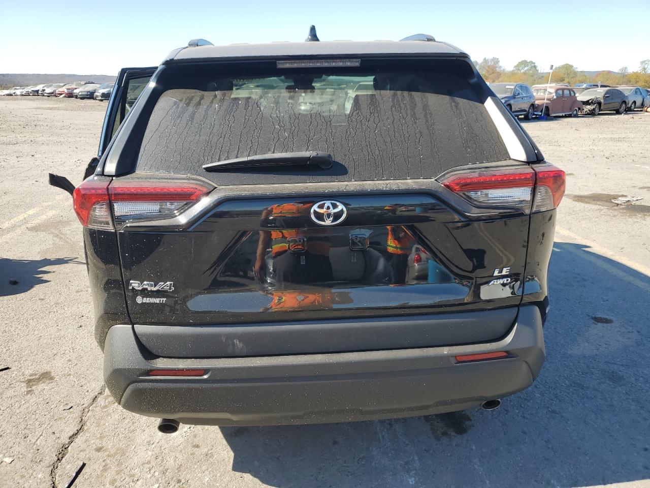 2021 Toyota RAV 4 VIN 2T3F1RFV9MC251763 Copart auction photo, side / front end damage thumbnail 6