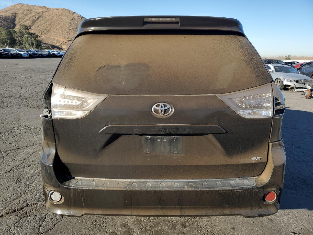 2013 Toyota Sienna VIN 5TDXK3DC5DS338480 Copart auction photo, all over damage thumbnail 6